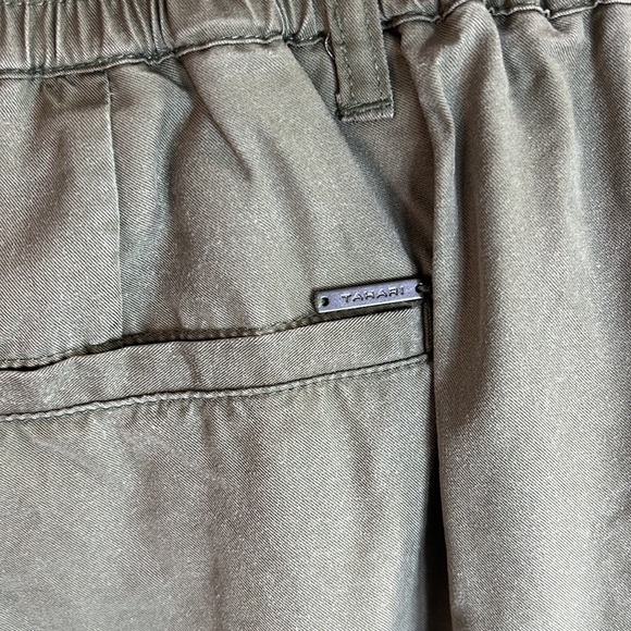 TABARI Olive Green Jogger Pull-On Button Cuffs Size Medium - Picture 4 of 8